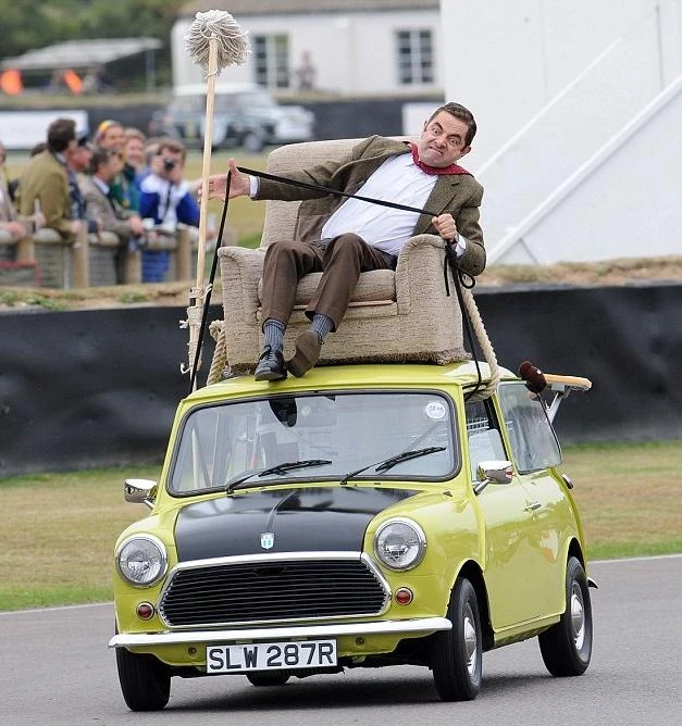 Conduire-mr-bean-mini.webp